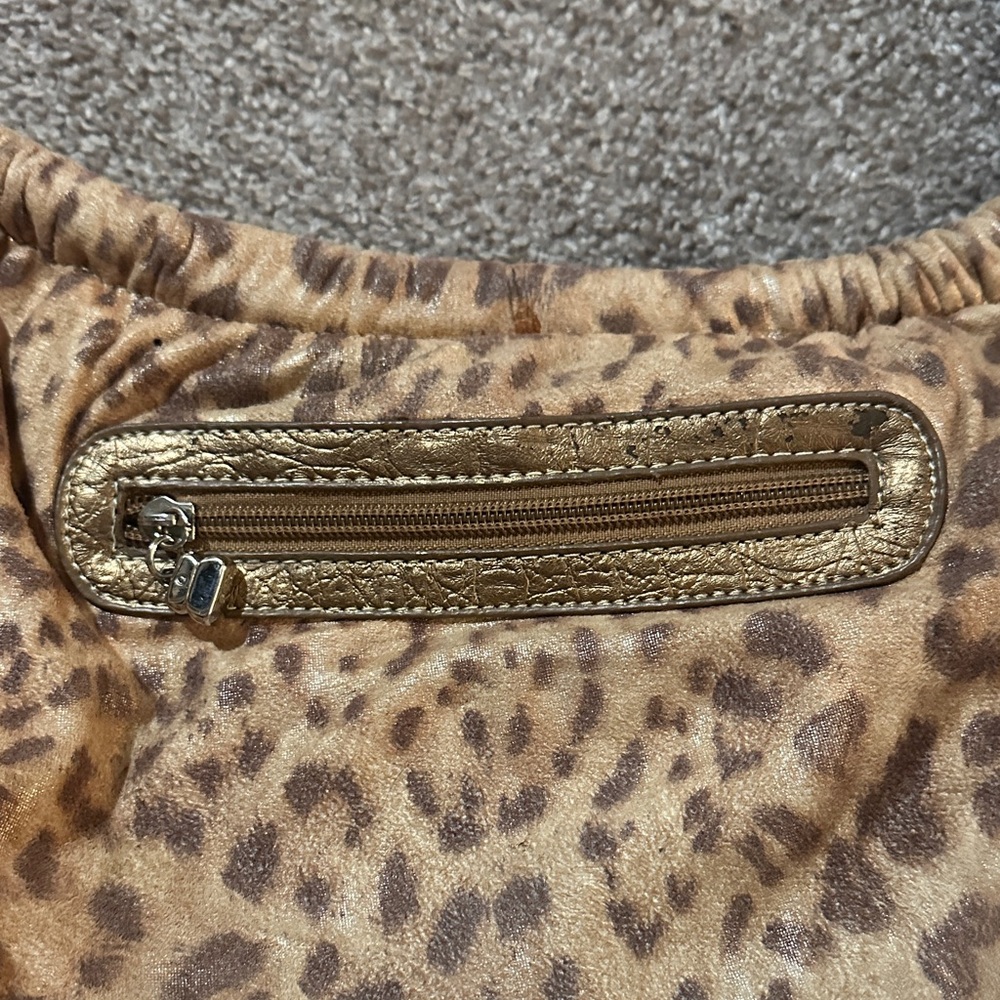 Unique Y2K Leopard Print Handbag - Picture 8 of 16